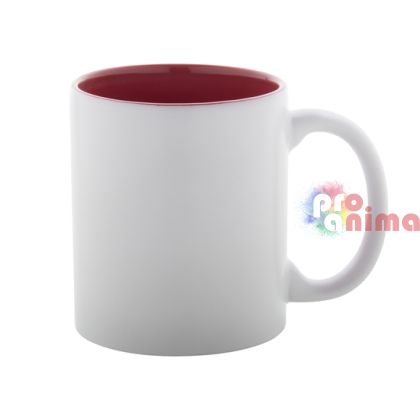 Бяла керамична чаша с червена вътрешност