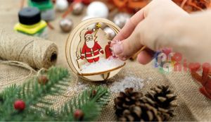 Дървени фигурки за прозрачни топки, ф7.4 cm, 5 мотива, Гора