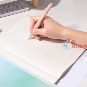 Тетрадка Deli Linfini, с облекло, 72 листа