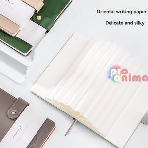 Бележник с копче- зелен или бежов, А5, 120 листа